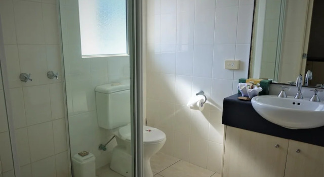 Четырёхместная семейная студия Pacific Palms Motor Inn