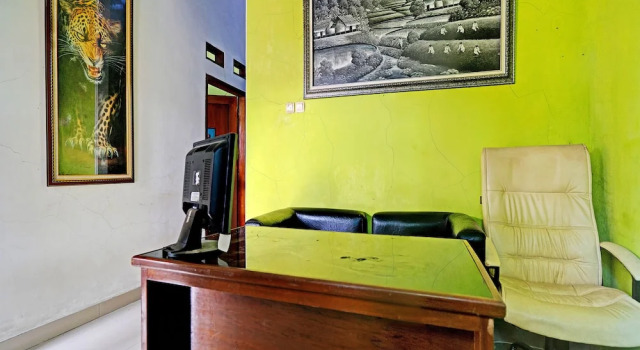 OYO 91955 Pondokan Cempaka, Book Hotel North Cirebon West Java
