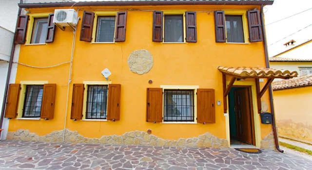 Eden Lilli - B & B Cartoceto