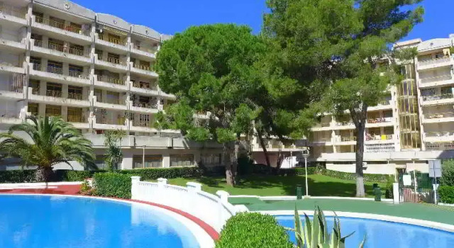 Apartamentos Cataluña 92, Varaa Huoneisto Hotellit Tarragonès uima-altaalla, Uima-allas