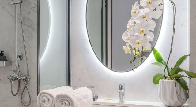 Номер Executive H Hôtel LArt Hanoi