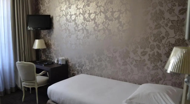 Номер Standard Hôtel de Paris