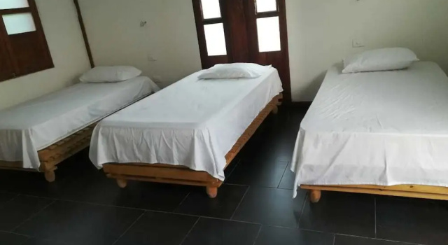 Трёхместный номер Comfort с красивым видом из окна Eco House Neguanje - Hostel