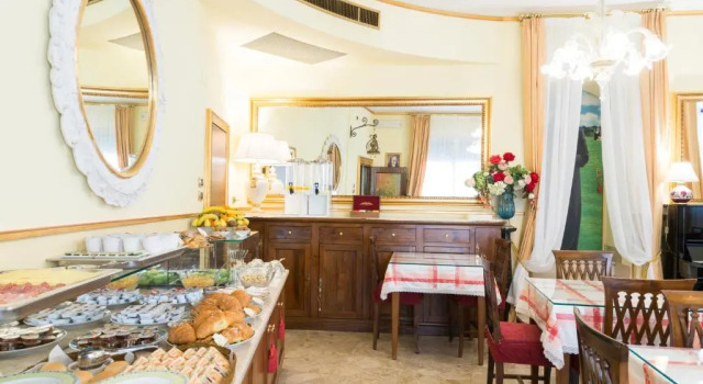 Трёхместный номер Standard Albergo Trento