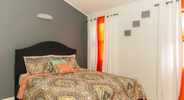 Семейная вилла с 2 комнатами The Beach House II Bedroom with