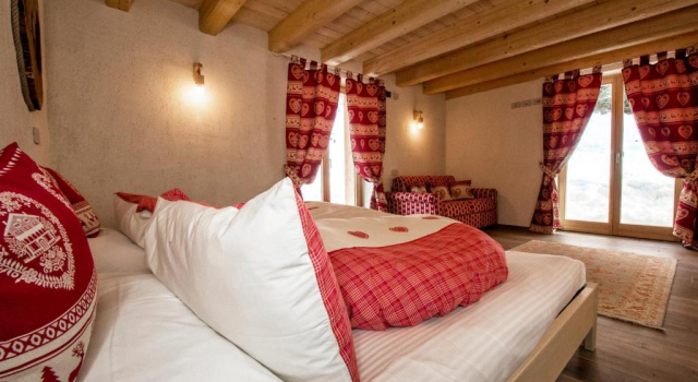 Bed and breakfast Alchemilla, Забронировать Отель «постель и завтрак» Отели в центре Грессоней-ла-Трините с завтраком, отели в центре Грессоней-ла-Трините с завтраком