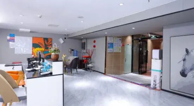 Junyi Hotel Shenzhen Dongmen Pedesteian Street store