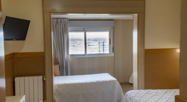 Четырёхместный семейный номер Standard Hotel Ría de Suances