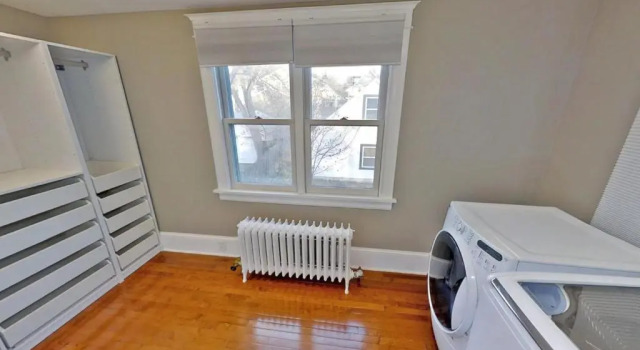 Linden Hills Luxury Charmer, Varaa Hotelli Hotellit Minnesota pysäköinnillä, Pysäköinti