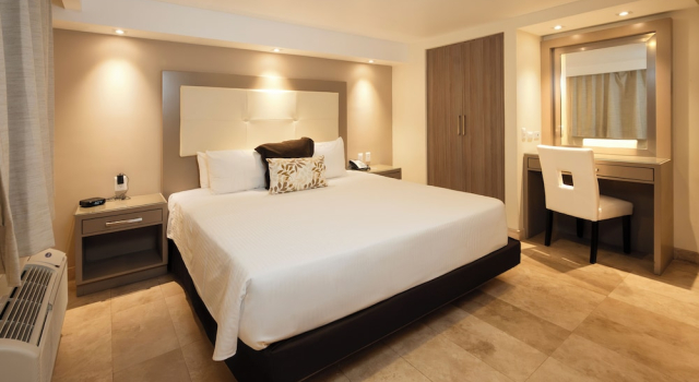 Семейный люкс с балконом Marinaterra Hotel & Spa