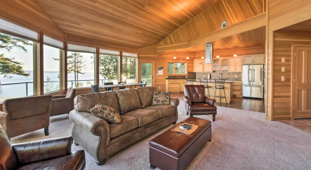 Marrowstone Island Home: 20 Mins to Port Townsend!, Rezerwuj Hotel Port Townsend Waszyngton