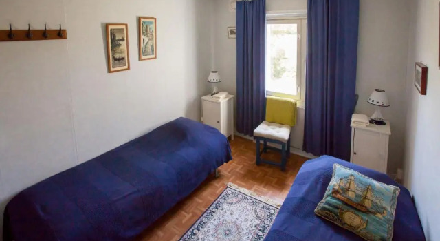 Standard Doppel Zimmer Box Bed & Breakfast