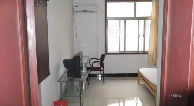 Qufu Shuncheng Inn, Prenota Hotel Hotel a Shandong con parcheggio, Parcheggio