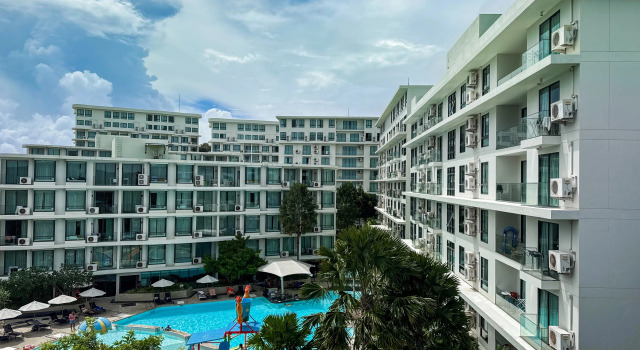 Апартаменты Квартира Cozy 1Bdr in La Vita Rawai Nai Harn