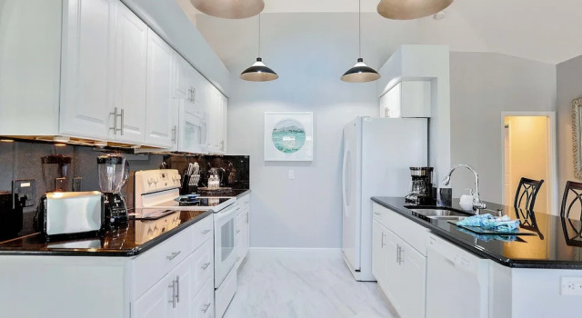 Вилла Deluxe Villa Bermuda
