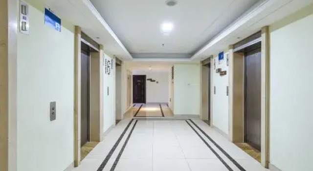Amelay Cinema Homestay, Qingdao, Prenota Hotel Hotel a Shandong con parcheggio, Parcheggio