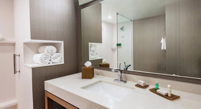 Двухместный номер Standard Courtyard Winston-Salem Downtown