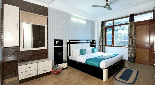 OYO 10406 Home Luxury 3BHK New Shimla