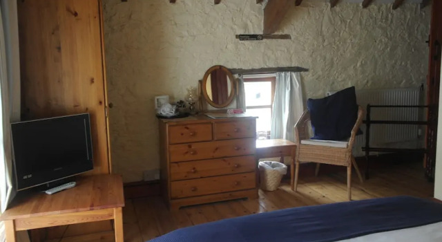 The Old Barn, Buchen Sie Bed & Breakfast Barry Vale of Glamorgan