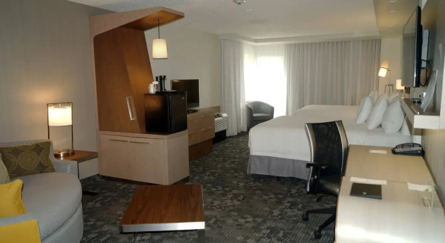 Люкс Courtyard Philadelphia Bensalem