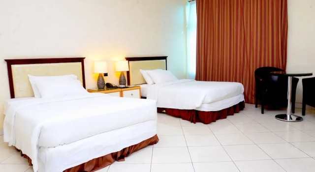 Двухместный номер Classic Golden Royale Hotel