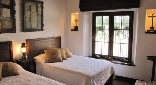 Casita Antigüeña, Book Hotel Hotels in Zacatepeques with Parking, Parking