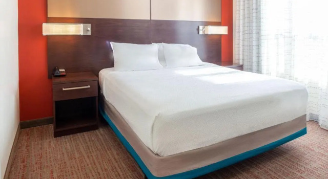 2 soveværelser i suite Residence Inn Decatur Forsyth
