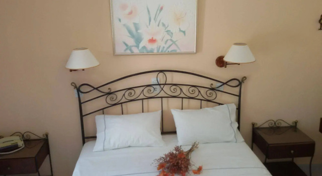 Sunset Studios & Apartments - Adults Only