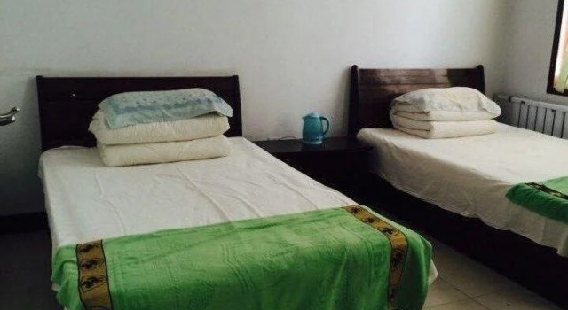 Tongfu Inn, Book Hotel Hotels in Hebei with Parking, Parking