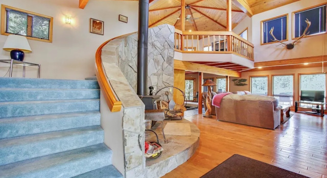 Big River Hideaway