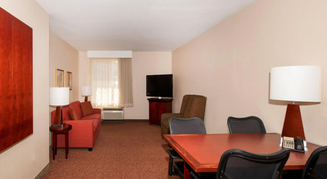 Люкс Grand Larkspur Landing Extended Stay Suites Sunnyvale