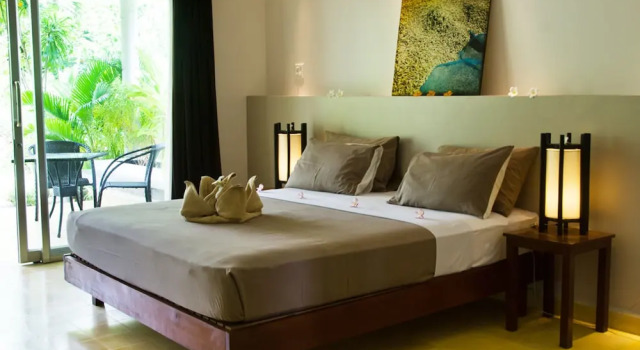 Номер Standard с видом на сад Battambang Resort