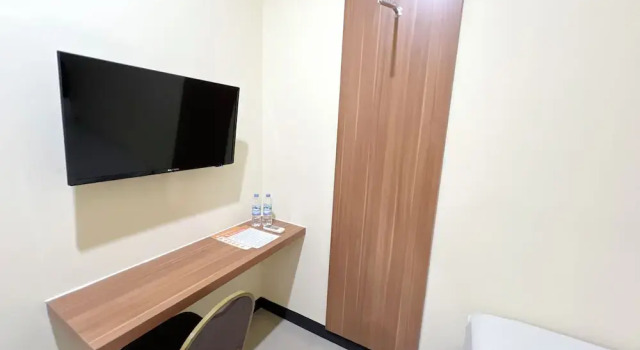 Номер Economy Wisma Saranani