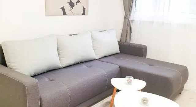 Apartment Iskra, Buchen Sie Ferienwohnung Novi Beograd 
