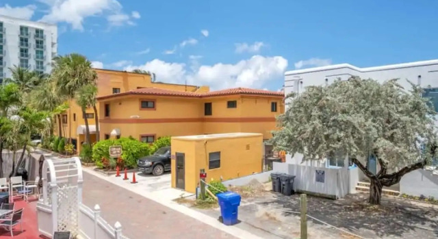 Коттедж Spectacular Ocean View Corner Apartment