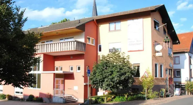 Gasthaus-Pension Felsenmeer, Забронировать Отель  