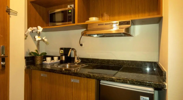 Номер Standard Weston Suites Hotel