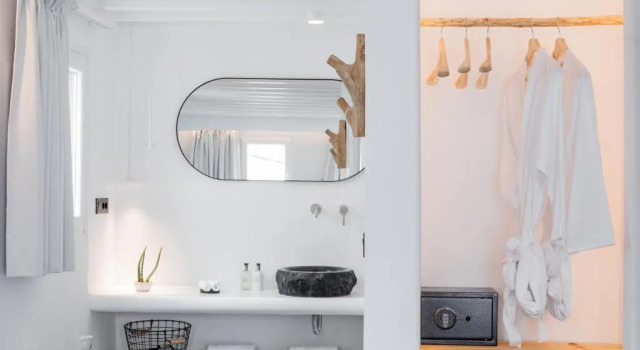 She Mykonos- Luxury Apartments