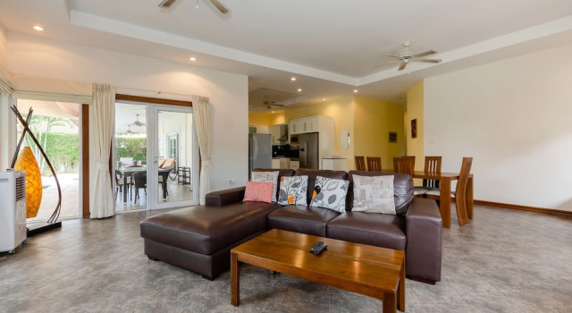 Private Pool Villa With 3 Bedrooms Oph3