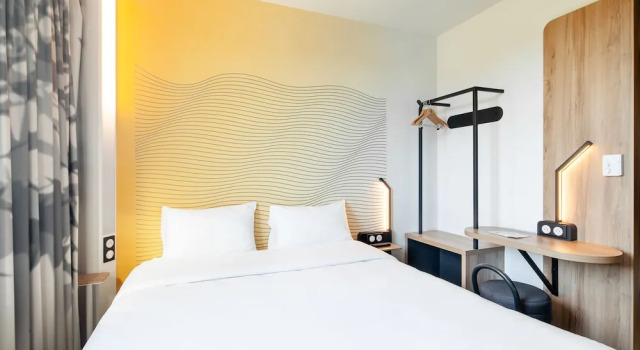 Двухместный номер Disabled Access B&B HOTEL Igny Palaiseau