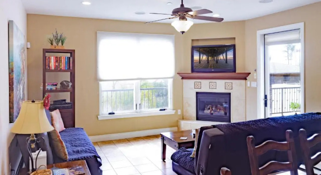 Valentina #203 3 Bedroom Condo by Redawning