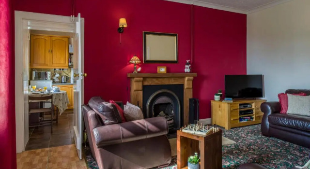Shemore Farm Holiday Cottage, Забронировать Фермерский дом Отели Центральной Шотландии с парковкой, Парковка