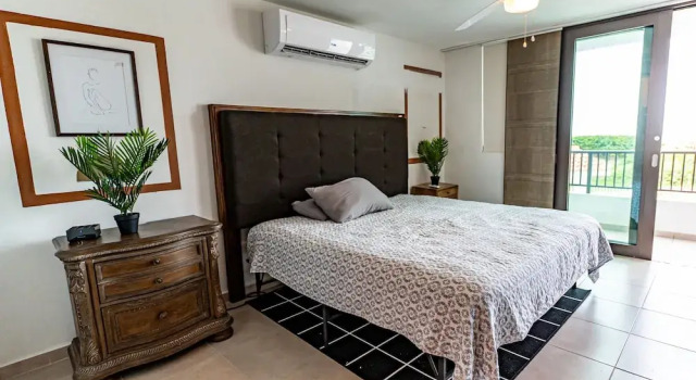 3 Bedroom Oceanfront Beach House