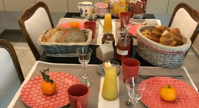 Plumes et Pinceaux, Забронировать Отель Отели Либен с парковкой, Парковка