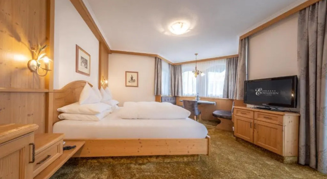 Двухместный номер Standard с видом на горы Hotel Edenlehen
