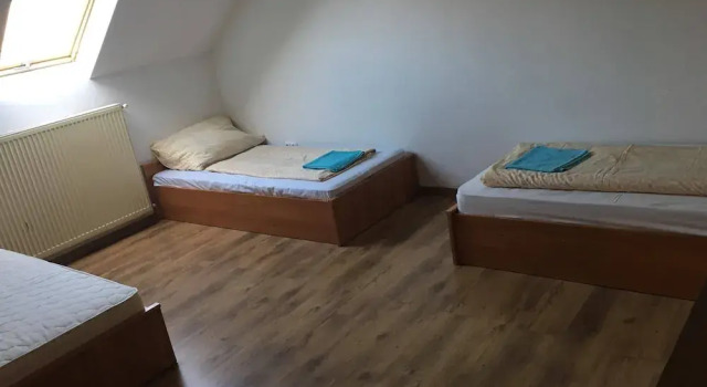 Peregrino Vendégház, Buchen Sie Pension Budaörs Zentralungarn