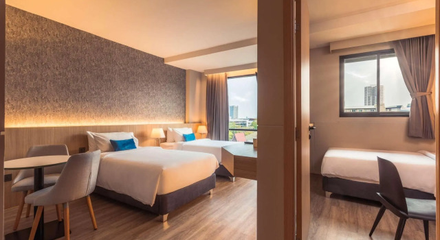 Трёхместный номер Standard 56 Hotel