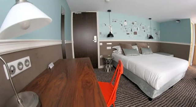 Номер Deluxe с балконом Hôtel des 3 Poussins