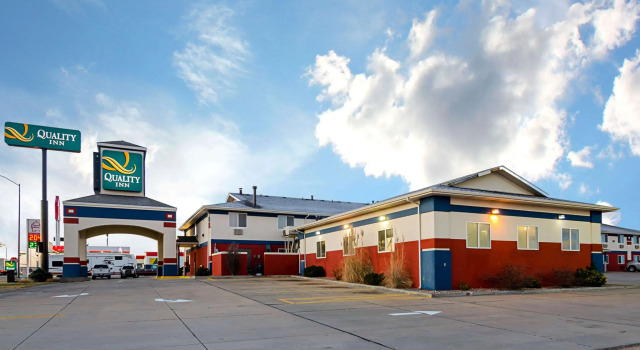 Quality Inn Sidney I-80, Забронировать Отель Сидней штат Небраска, рядом с Wines West - Tasting Room