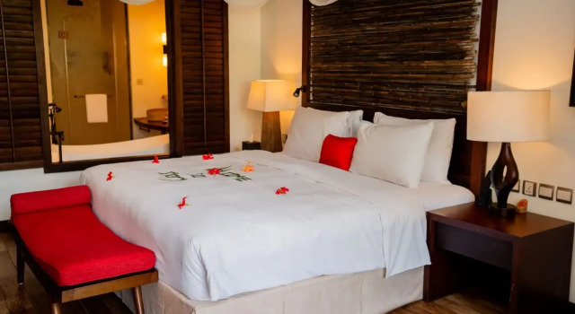 Двухместный полулюкс Garden Terrace STORY Seychelles